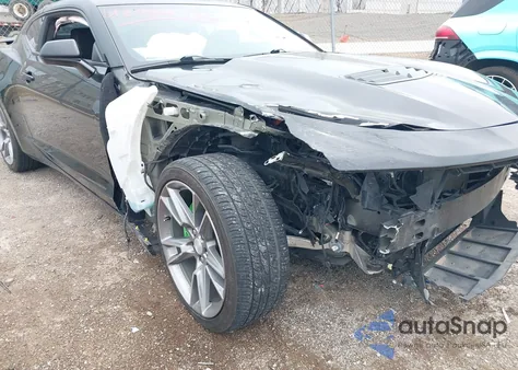 2021 Chevrolet Camaro Rwd Lt1 из США, поврежденный, VIN 1G1FE1R70M0117464